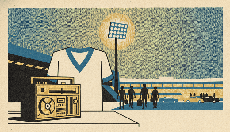 Vélez arrived at the Amalfitani in private cars over unpaid bonuses